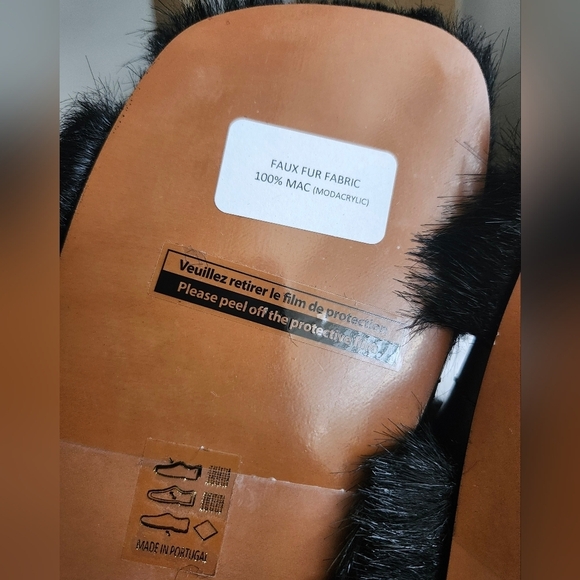 Robert Clergerie Irina Black Faux Fur Sandals Sz 6 - Picture 5 of 8